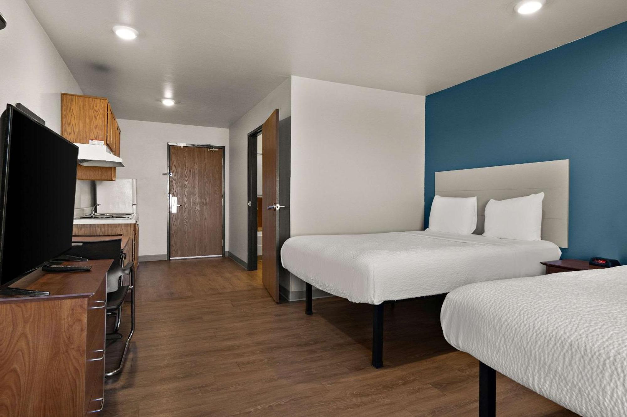 Woodspring Suites Champaign Near University ภายนอก รูปภาพ