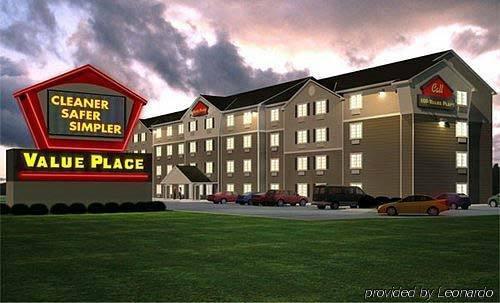 Woodspring Suites Champaign Near University ภายนอก รูปภาพ