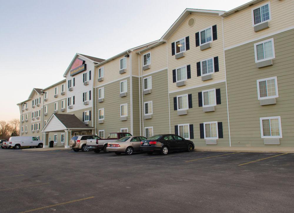 Woodspring Suites Champaign Near University ภายนอก รูปภาพ