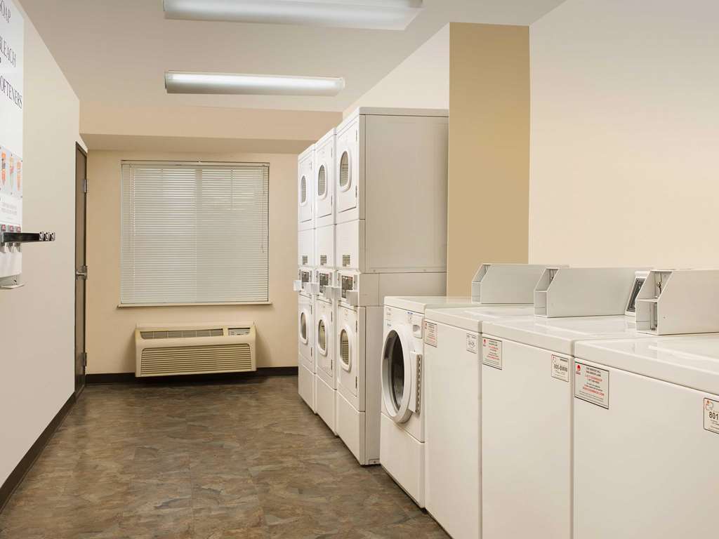 Woodspring Suites Champaign Near University สิ่งอำนวยความสะดวก รูปภาพ